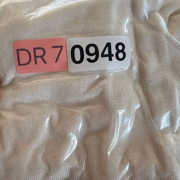 Garnet Hill 100% Merino wool sweater romantic chic luxury cream size L - Picture 10 of 10